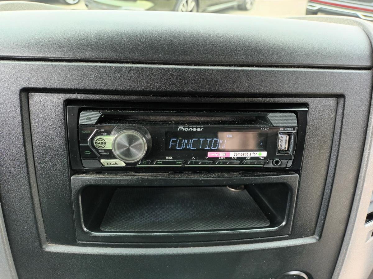 Volkswagen Crafter Skříň 2,0 l 120 kw