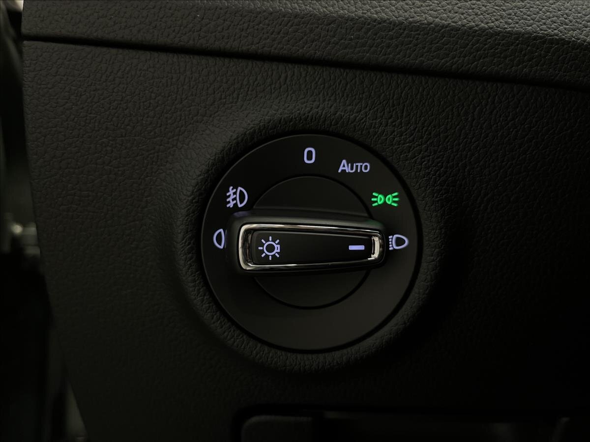 Škoda Superb Kombi 2,0 l 110 kw