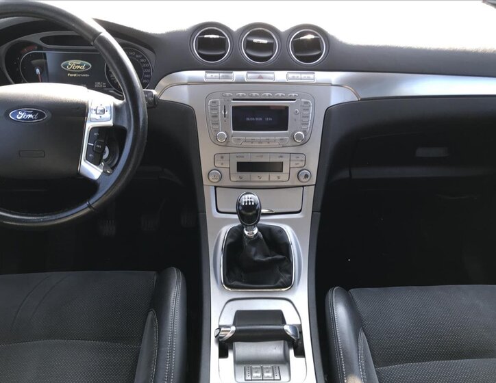 Ford S-MAX Kombi 2,2 l 129 kw