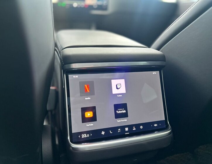 Tesla Model S Sedan / Limuzína 0,0 760 kw