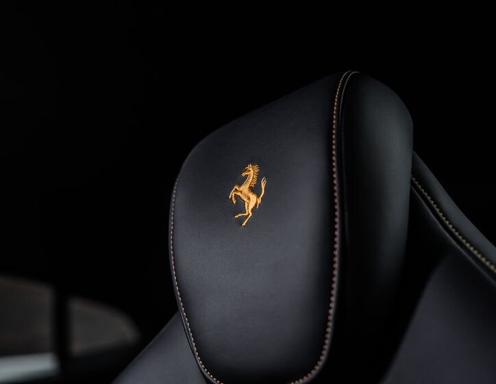 Ferrari Ostatní SUV / Terénní 6,5 l 529 kw