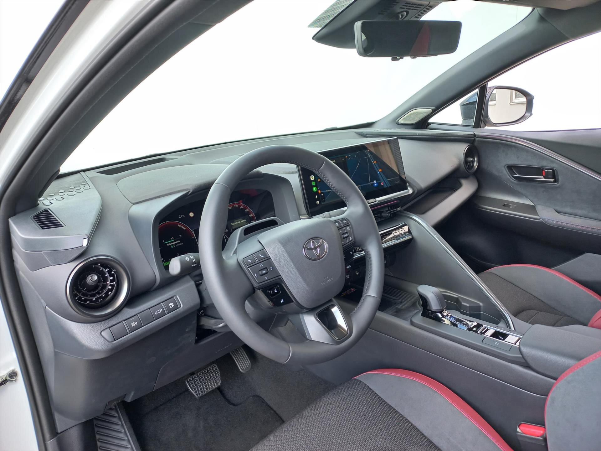 Toyota C-HR CUV 2,0 l 112 kw