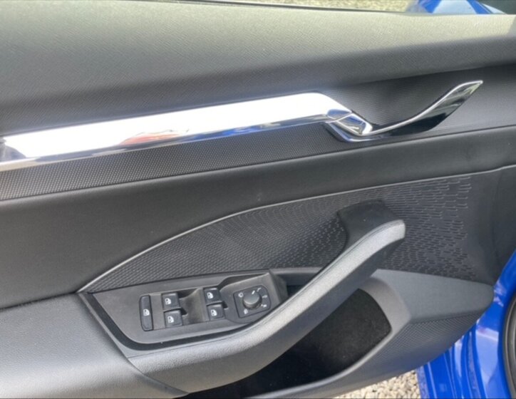 Škoda Octavia Sedan / Limuzína 1,5 l 110 kw