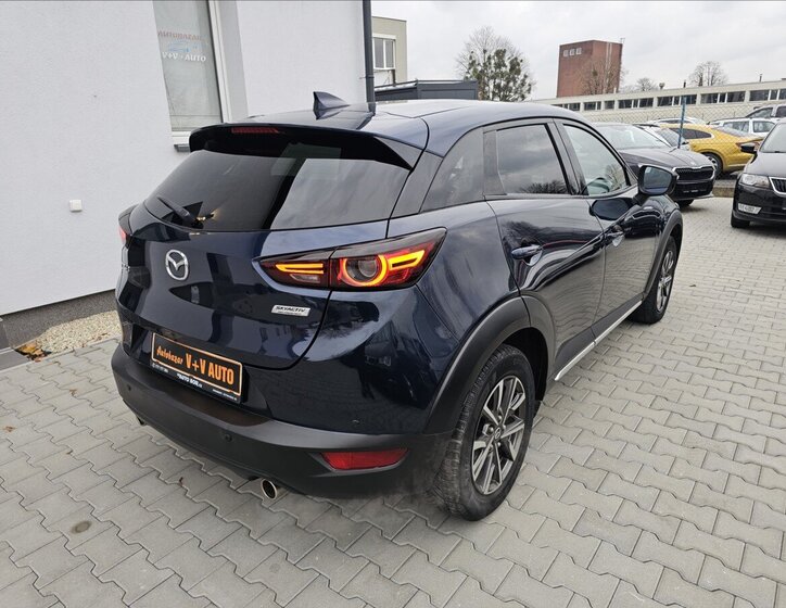 Mazda CX-3 Kombi 2,0 l 89 kw