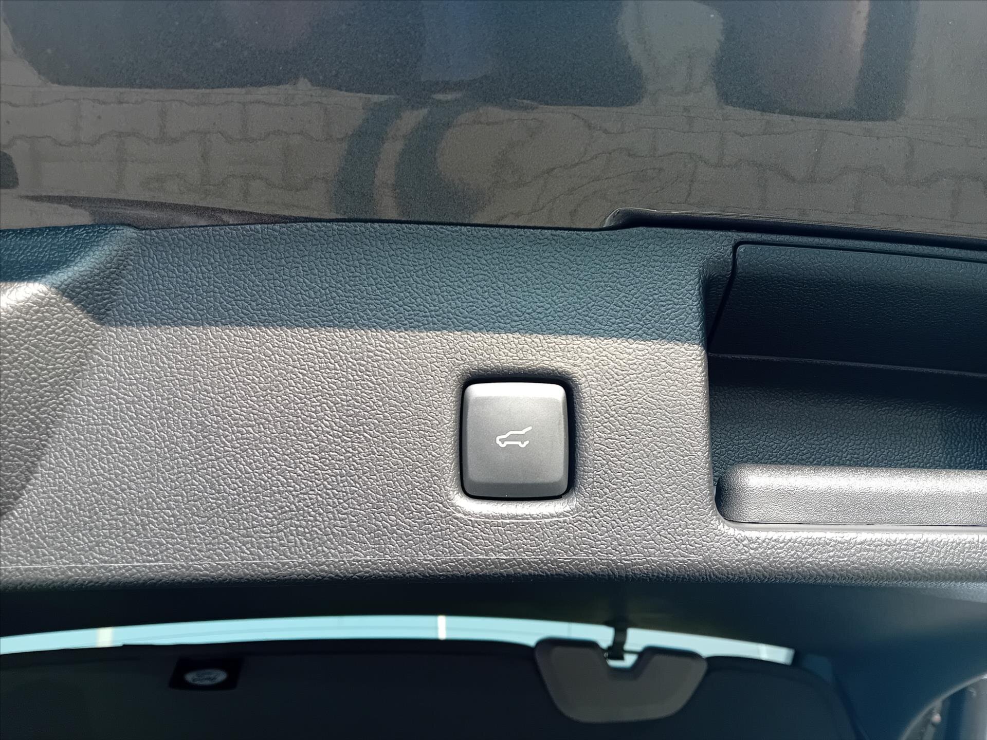 Ford Kuga SUV / Terénní 2,5 l 134 kw