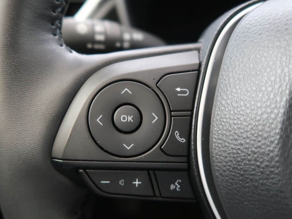 Toyota Corolla Cross Hatchback 2,0 l 112 kw