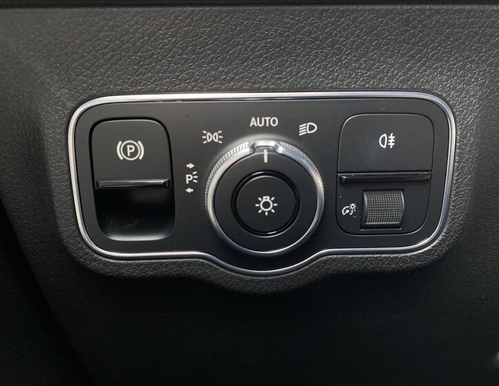 Mercedes-Benz GLB SUV 2,0 l 110 kw