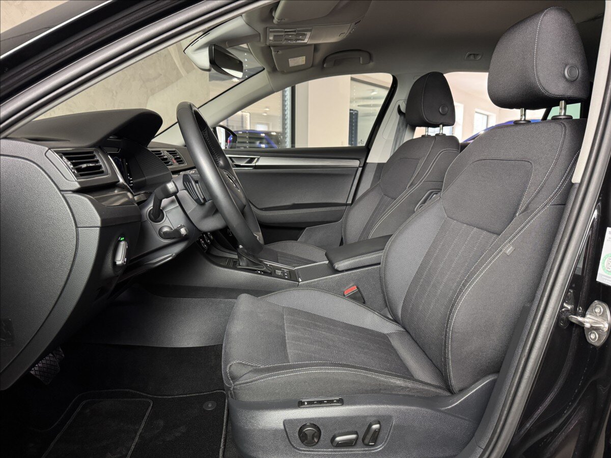 Škoda Superb Kombi 1,4 l 160 kw