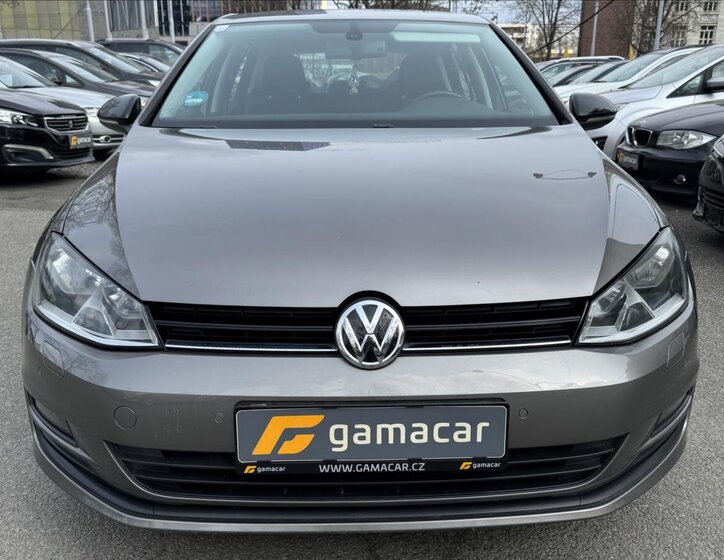 Volkswagen Golf Hatchback 1,2 l 63 kw