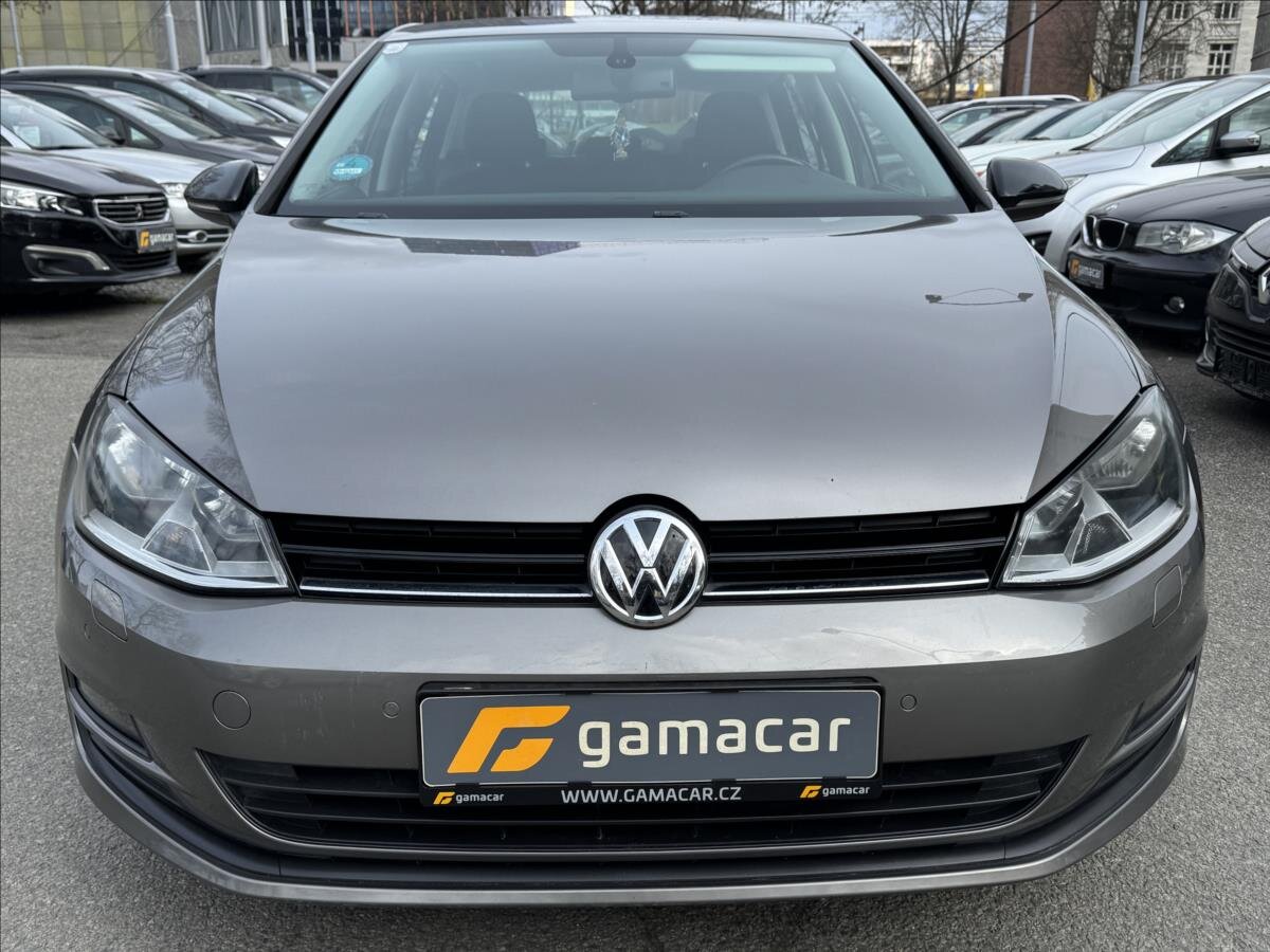 Volkswagen Golf Hatchback 1,2 l 63 kw