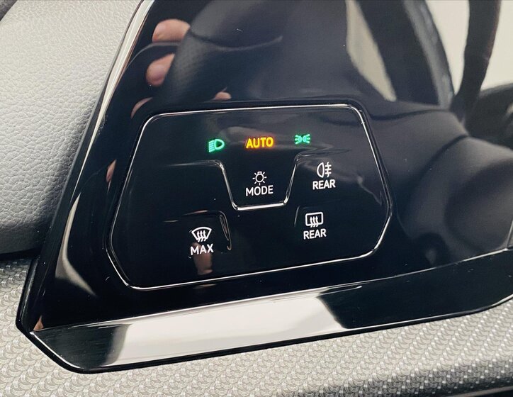 Volkswagen Golf Kombi 1,5 l 110 kw