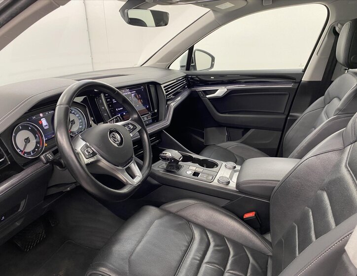 Volkswagen Touareg SUV 3,0 l 170 kw