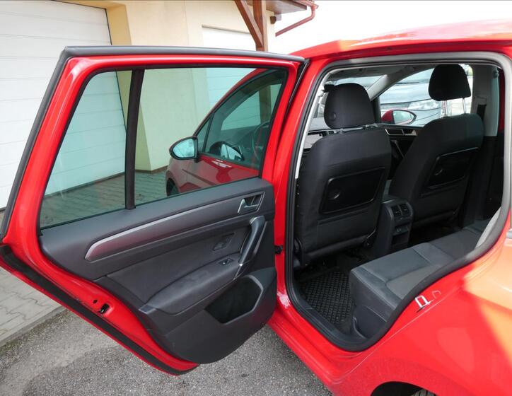 Volkswagen Golf Sportsvan 18