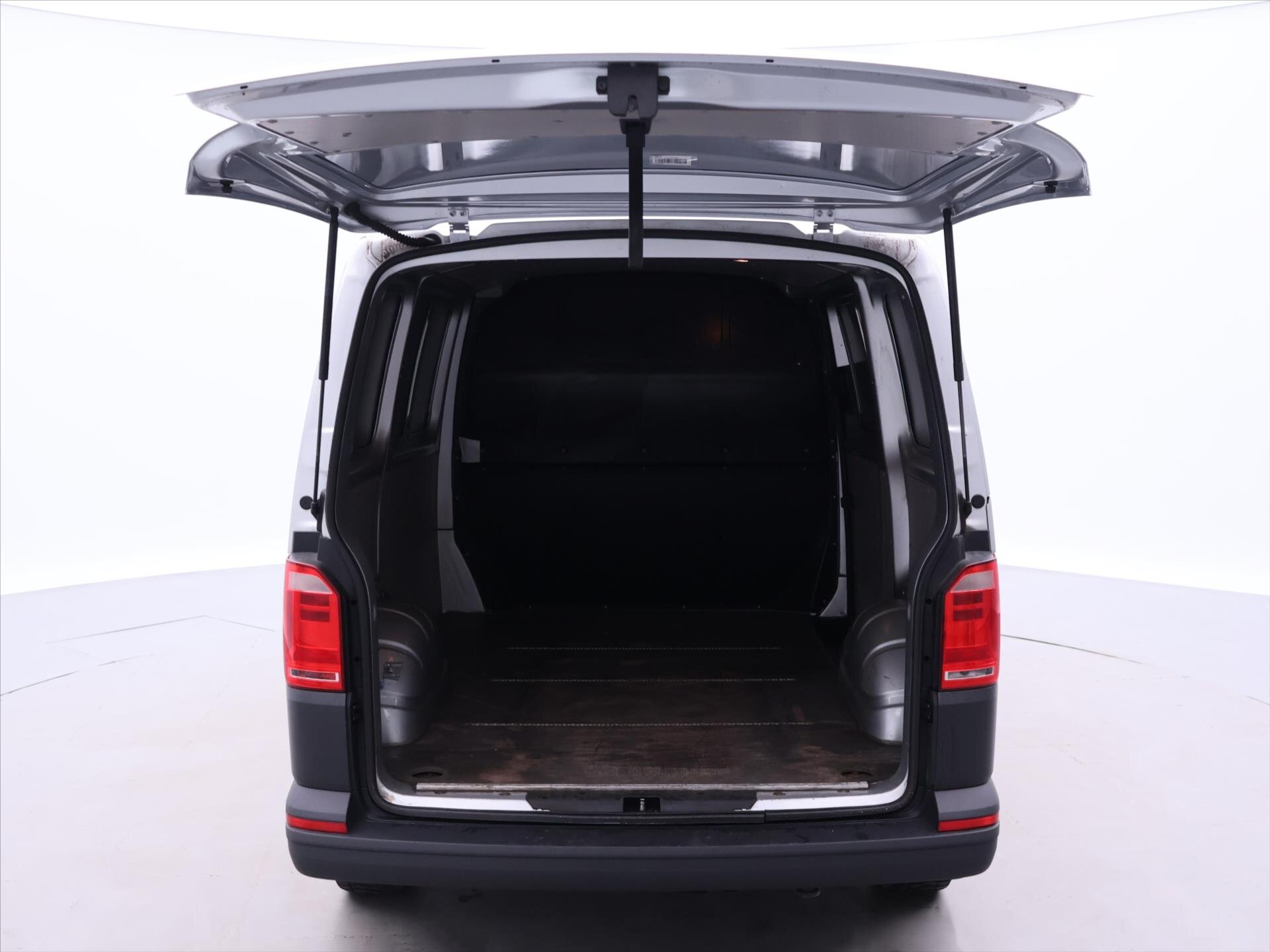 Volkswagen Transporter Skříň 2,0 l 75 kw