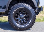 Land Rover Defender SUV 2,2 l 90 kw