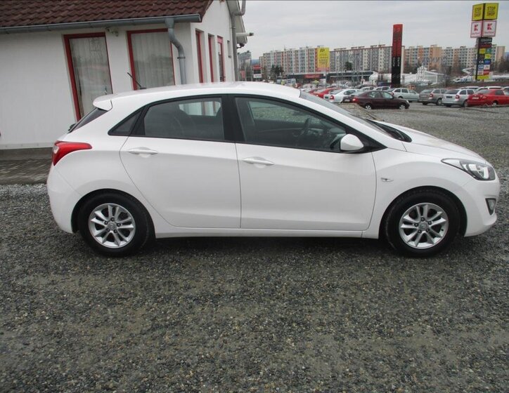 Hyundai i30 Hatchback 1,6 l 88 kw