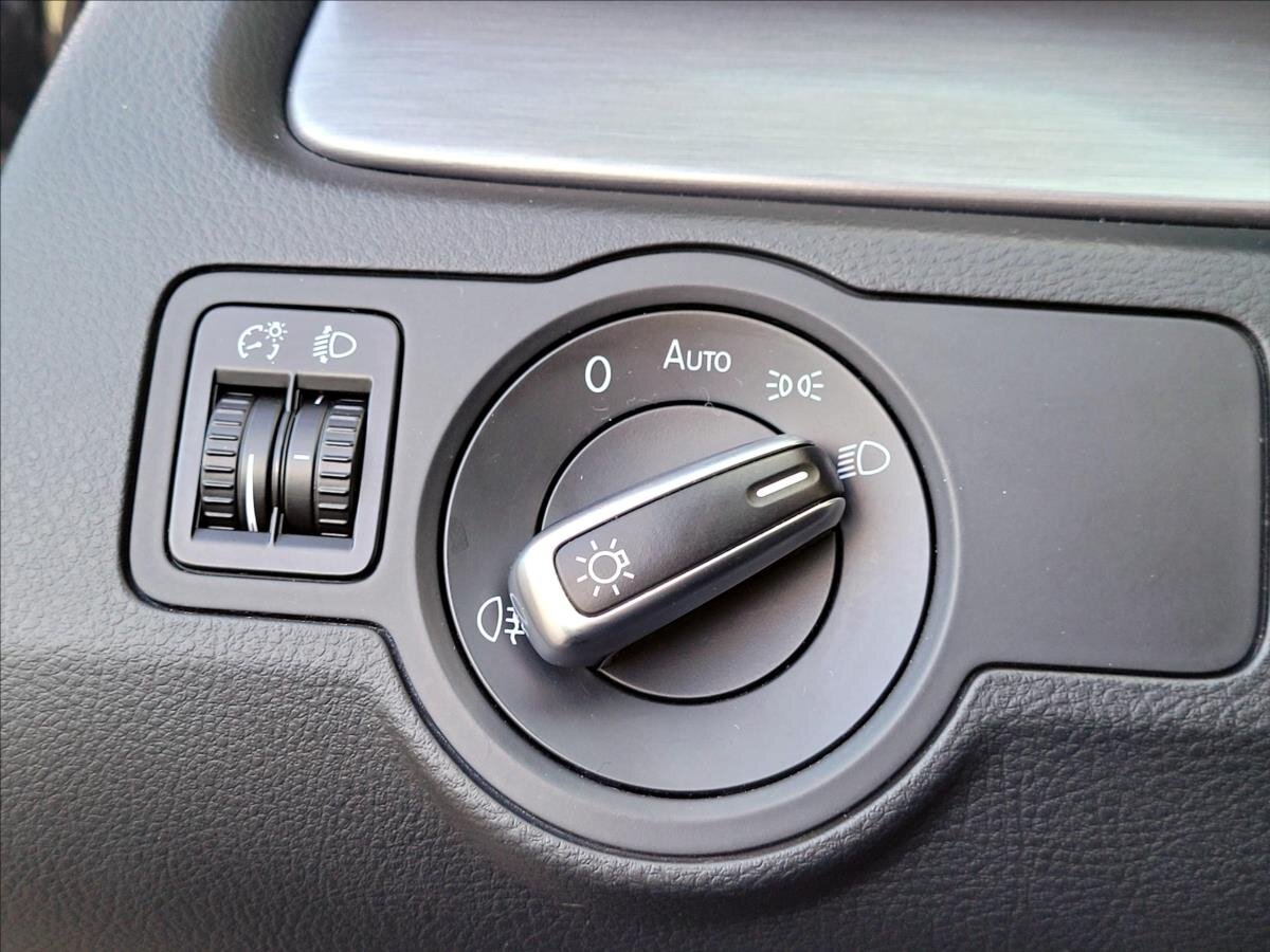 Volkswagen Passat Kombi 1,4 l 90 kw