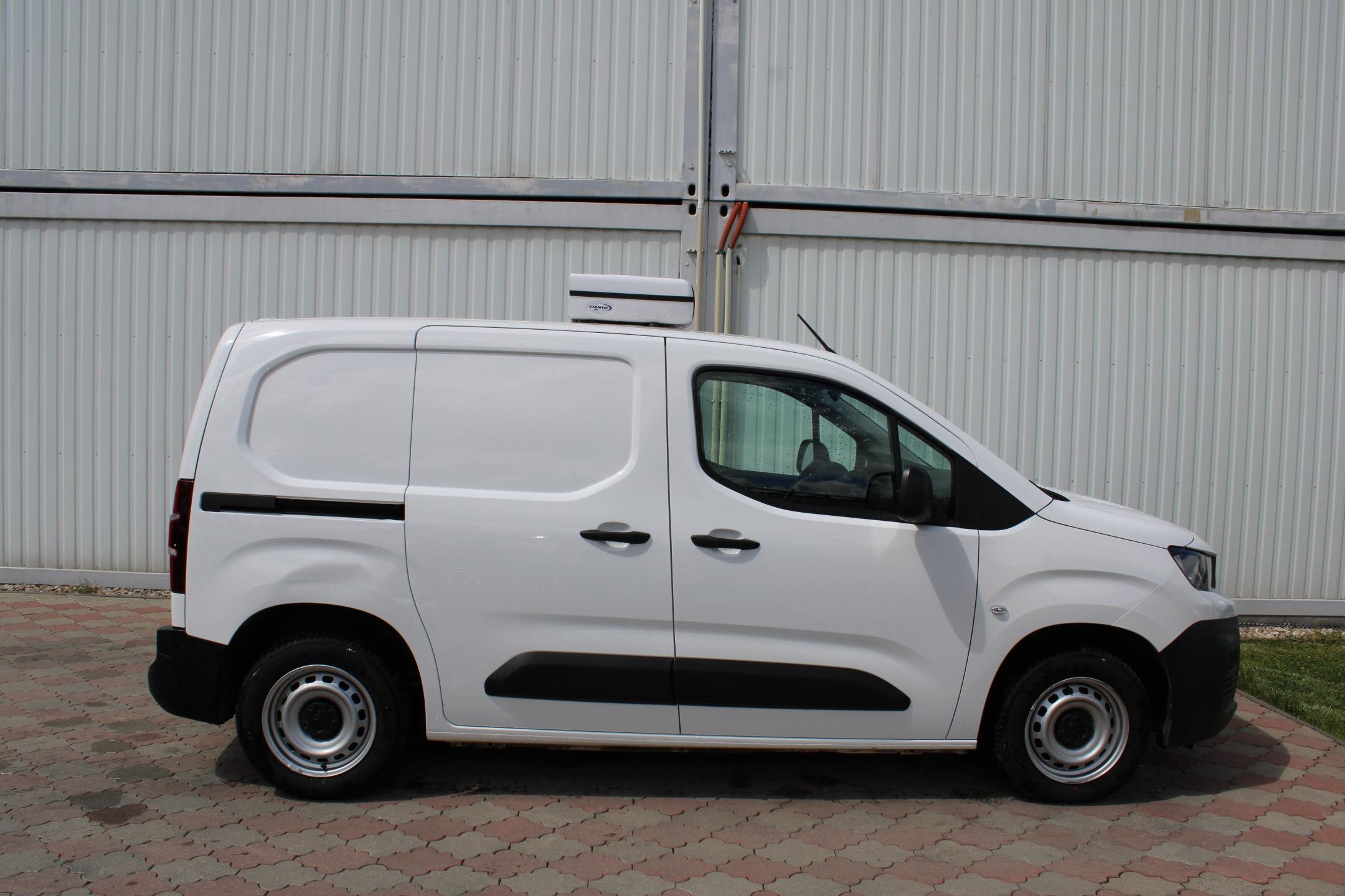 Peugeot Partner Ostatní 1,5 l 75 kw