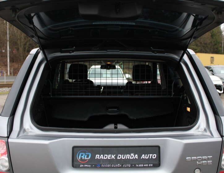 Land Rover Range Rover Sport SUV 3,0 l 180 kw