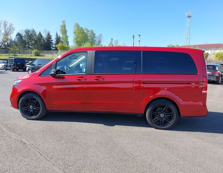 Mercedes-Benz Třídy V 21