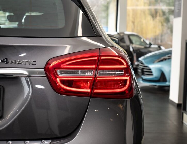 Mercedes-Benz GLA SUV / Terénní 2,1 l 130 kw