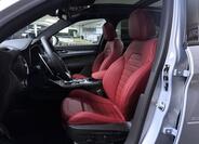 Alfa Romeo Stelvio 7