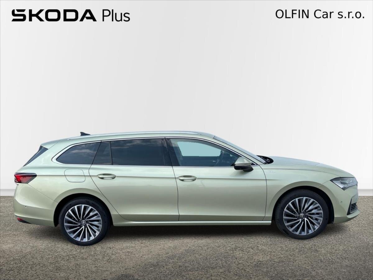 Škoda Superb Kombi 2,0 l 142 kw