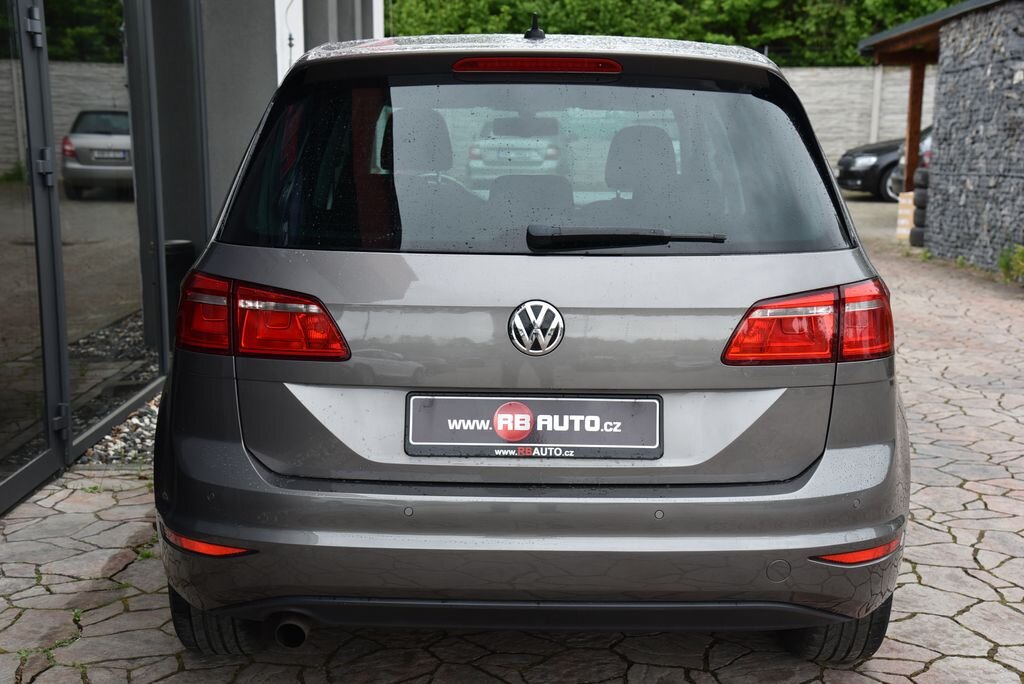 Volkswagen Golf Sportsvan MPV 1,2 l 81 kw