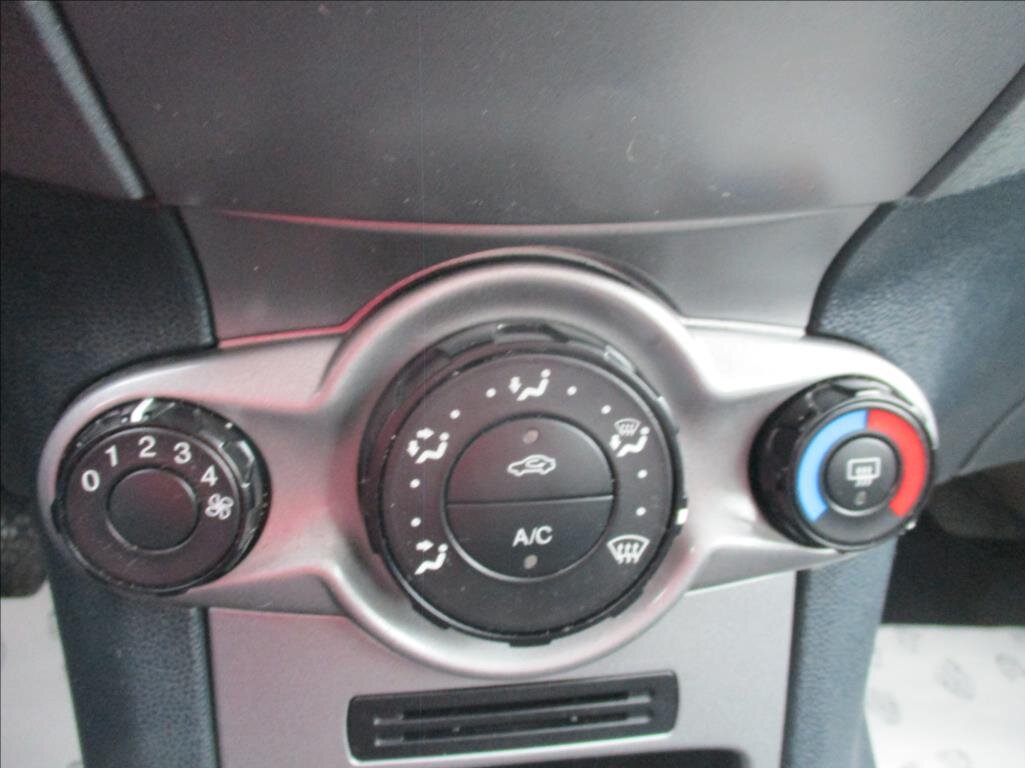 Ford Fiesta Hatchback 1,2 l 44 kw