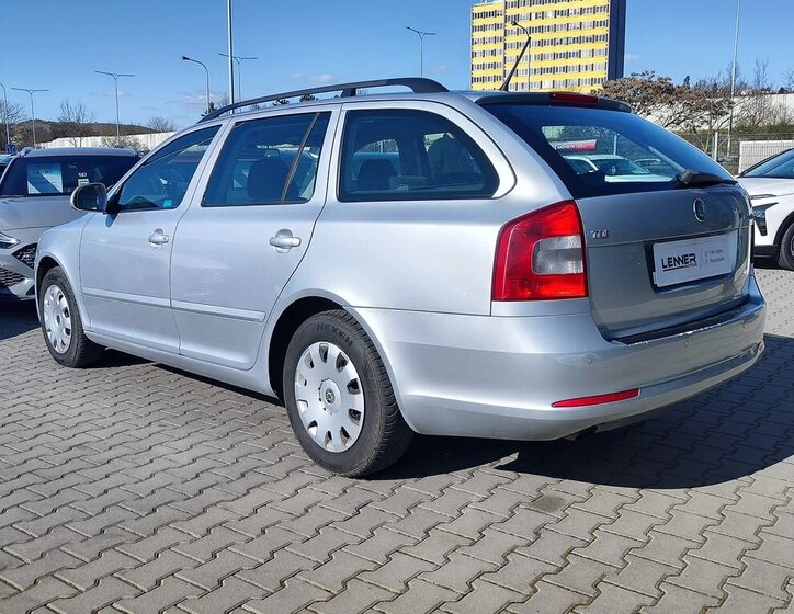 Škoda Octavia Kombi 2,0 l 103 kw