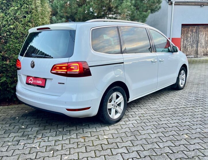 Volkswagen Sharan 5