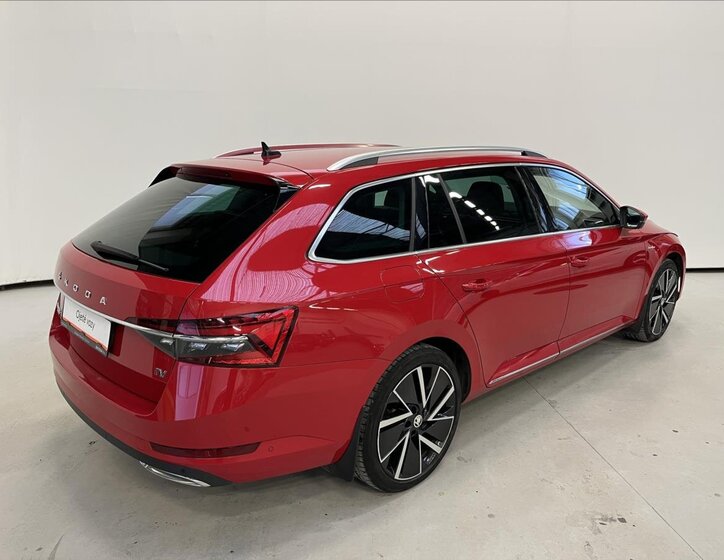 Škoda Superb Kombi 1,4 l 160 kw