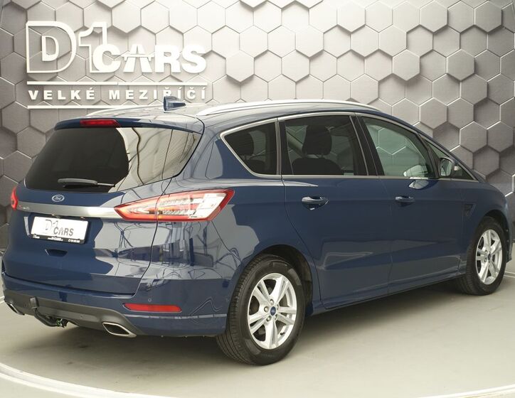 Ford S-MAX 5