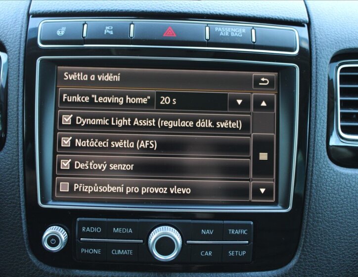 Volkswagen Touareg 15