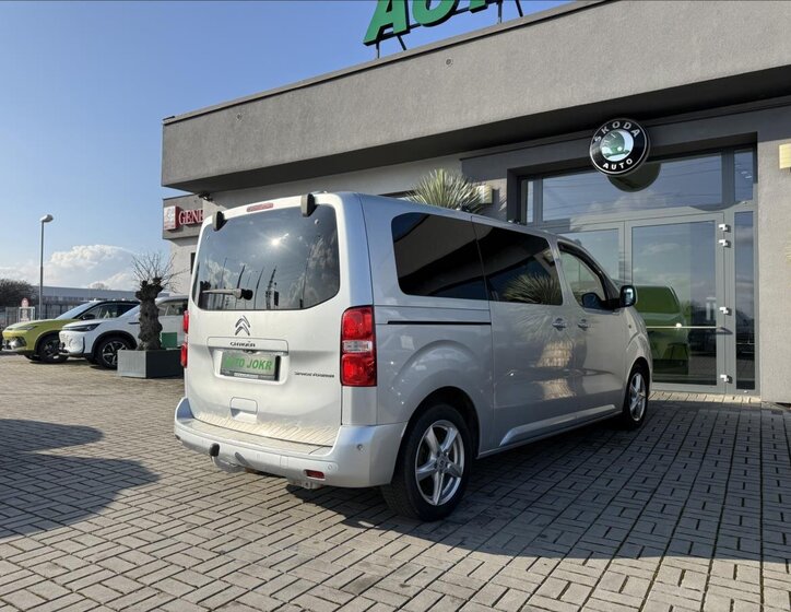Citroën SpaceTourer MPV 2,0 l 130 kw