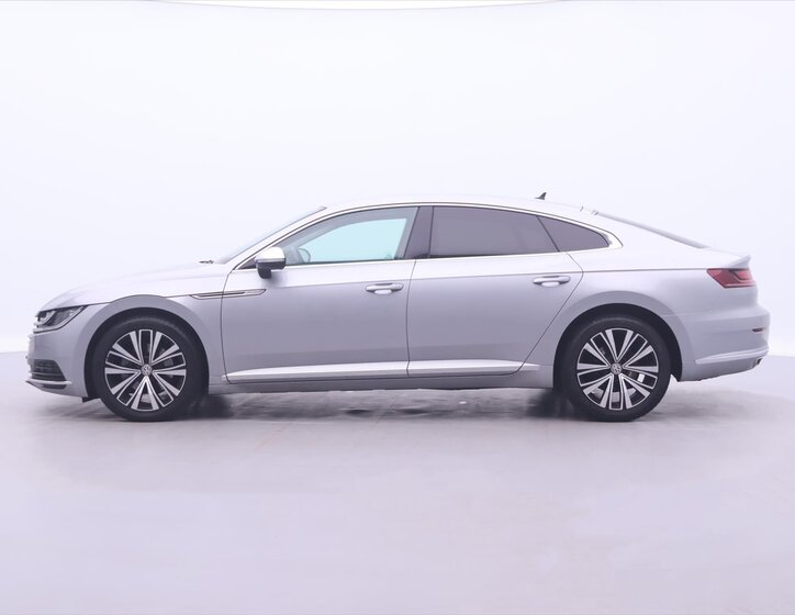 Volkswagen Arteon 4