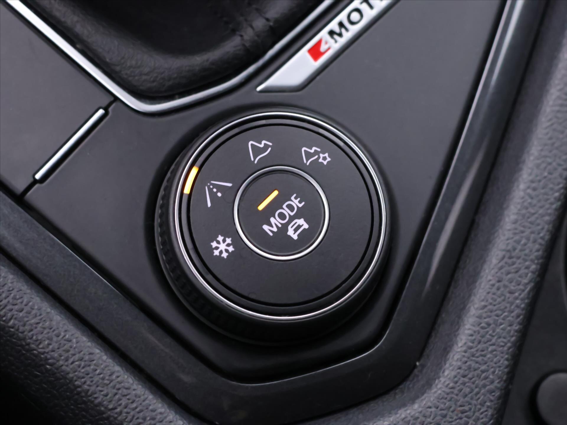 Volkswagen Tiguan Allspace SUV / Terénní 2,0 l 147 kw