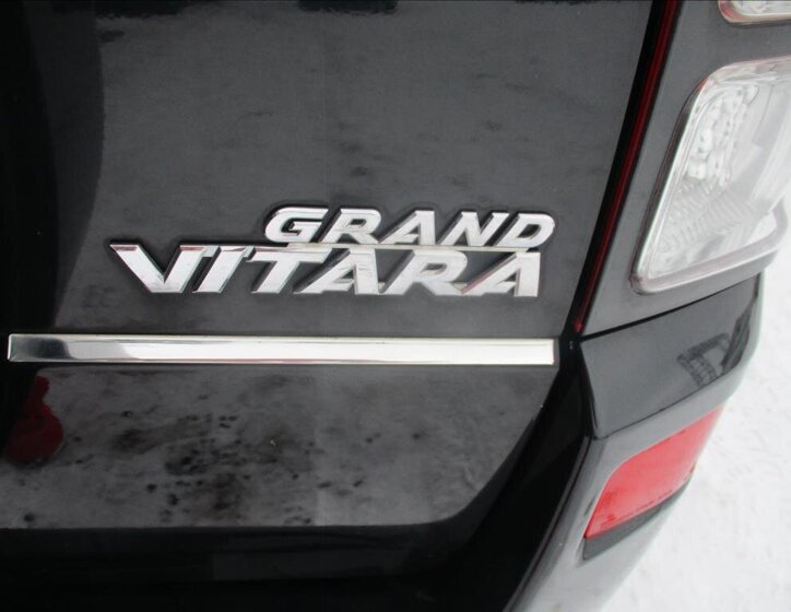 Suzuki Grand Vitara 25