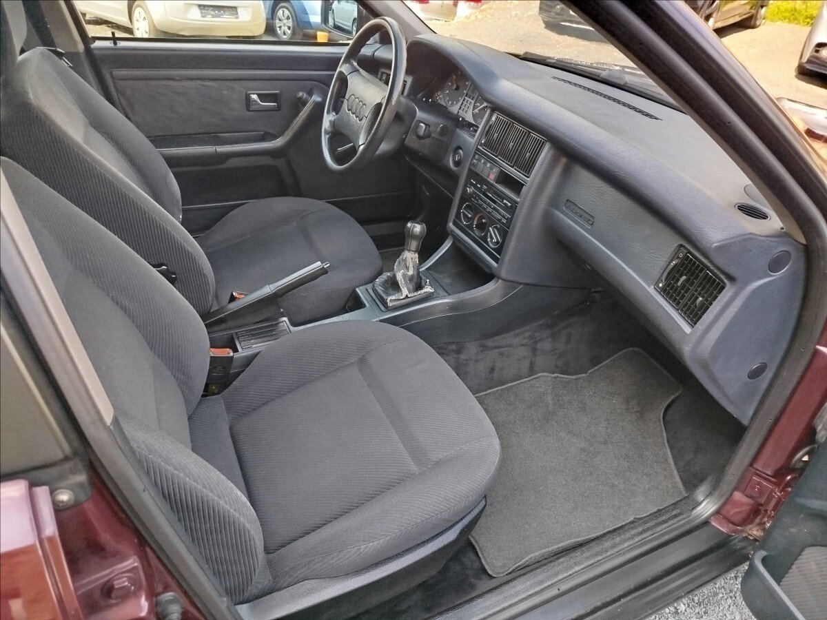 Audi 80 Sedan / Limuzína 2,0 l 66 kw