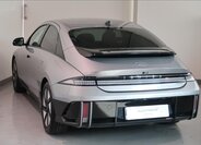 Hyundai Ioniq 6 Sedan / Limuzína 0,0 239 kw
