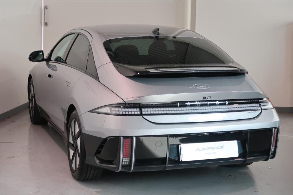Hyundai Ioniq 6 Sedan / Limuzína 0,0 239 kw