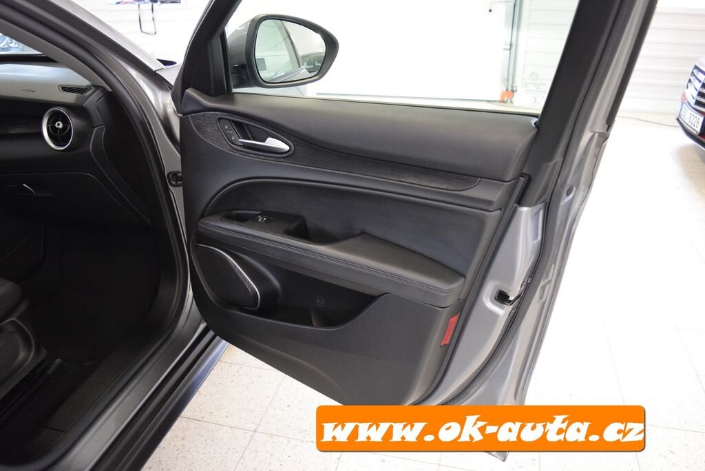 Alfa Romeo Stelvio SUV 0,0 150 kw