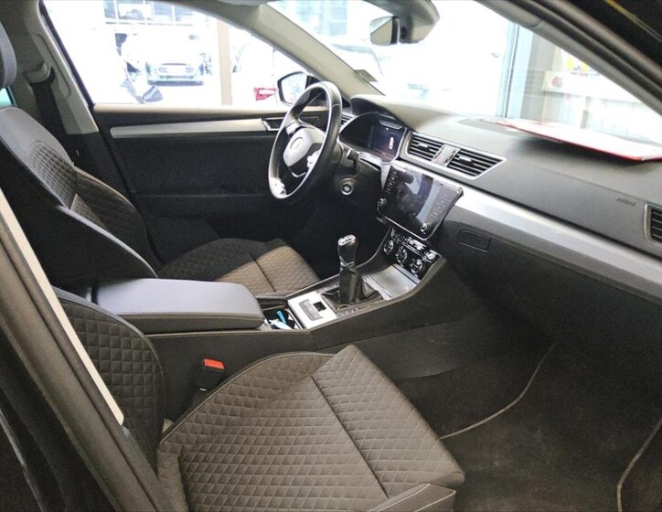 Škoda Superb Kombi 2,0 l 110 kw