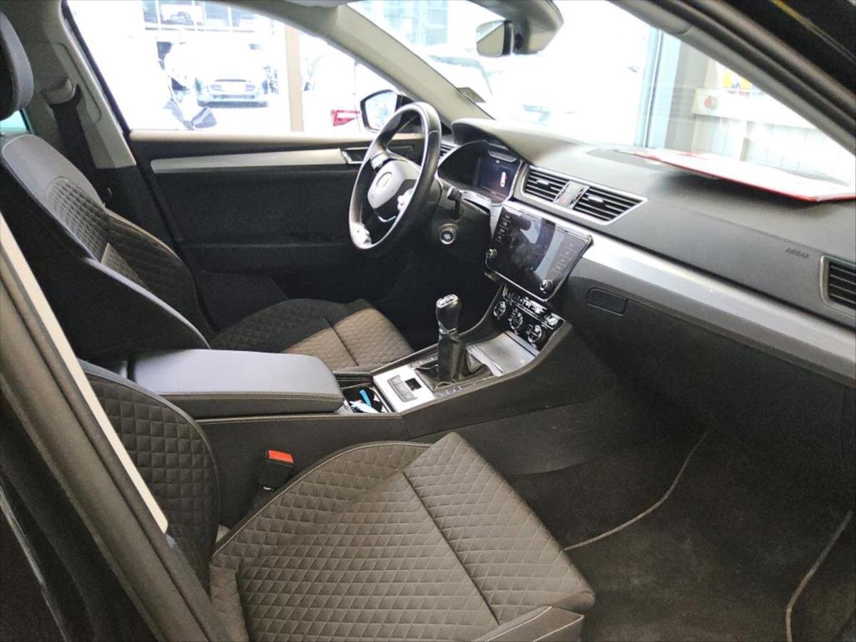 Škoda Superb Kombi 2,0 l 110 kw