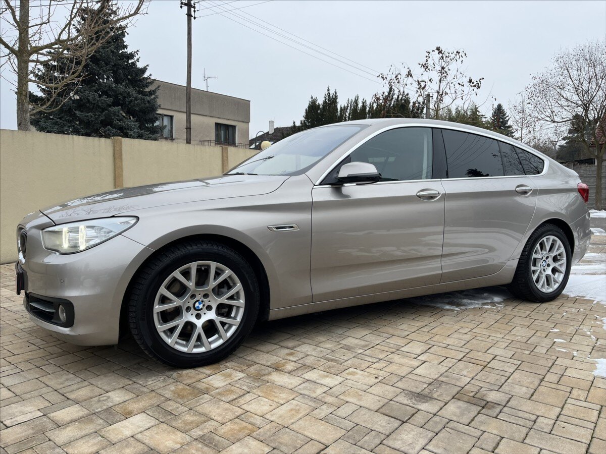 BMW Řada 5 Sedan 3,0 l 190 kw