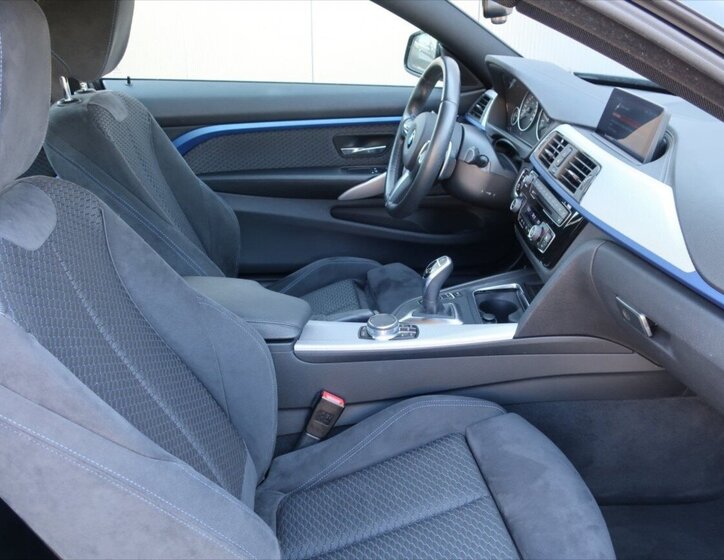 BMW Řada 4 Kupé 3,0 l 190 kw