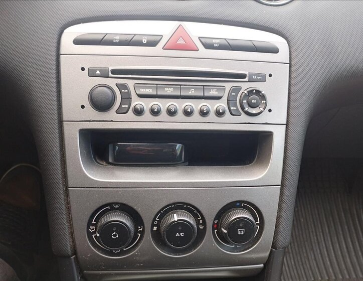 Peugeot 308 Hatchback 1,4 l 70 kw