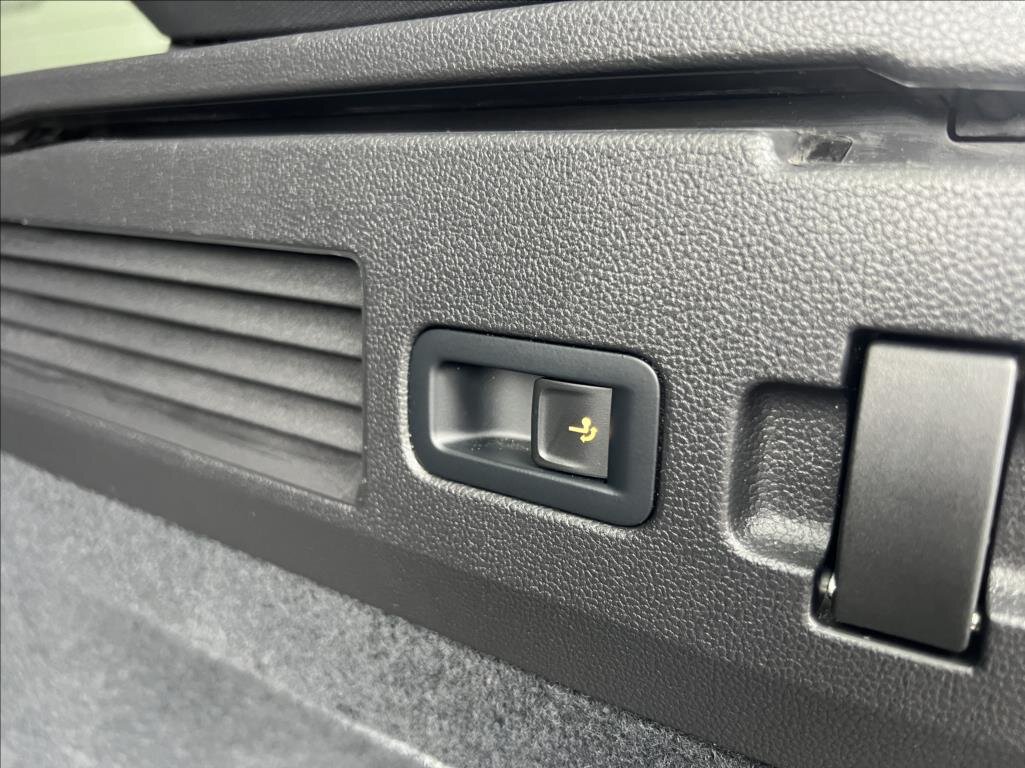 Volkswagen Arteon Kombi 2,0 l 147 kw