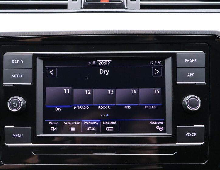 Volkswagen Passat Kombi 1,5 l 110 kw