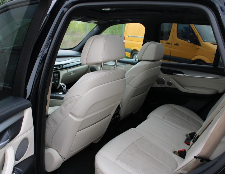 BMW X5 SUV / Terénní 3,0 l 225 kw